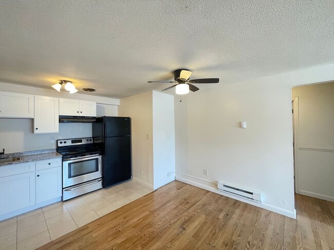 173 Loudon Rd in Concord, NH - Foto de edificio - Building Photo