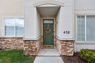 452 N Kent Ln in North Salt Lake, UT - Building Photo - Building Photo