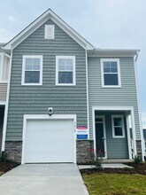 5019 Shipper Ln in Durham, NC - Building Photo - Building Photo