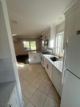 56 Buena Vista Rd in Cedar Grove, NJ - Building Photo - Building Photo
