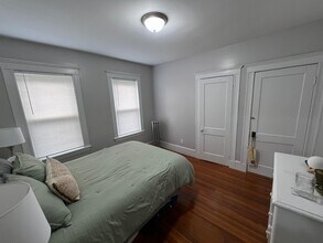 19 Harris Rd in Medford, MA - Building Photo - Building Photo