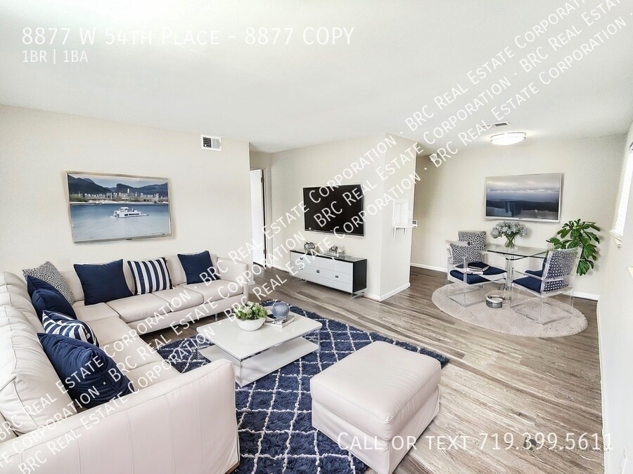8877 W 54th Pl in Arvada, CO - Building Photo