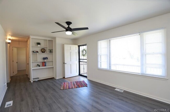 605 N South St in Petersburg, VA - Foto de edificio - Building Photo