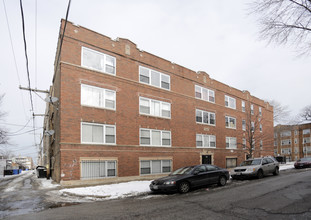 7748 S Essex Ave in Chicago, IL - Building Photo - Building Photo