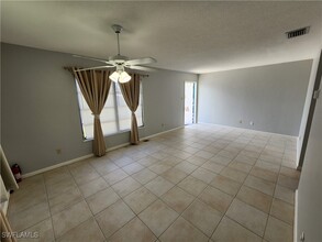 58 Hamlin Ct in Lehigh Acres, FL - Building Photo - Building Photo