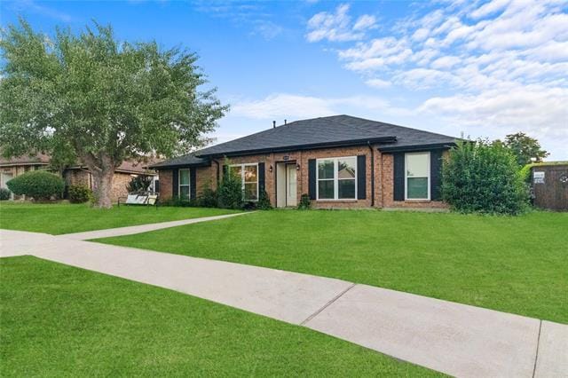 2620 Carmel Dr in Carrollton, TX - Building Photo - Building Photo