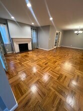 2733 Bryant St in Palo Alto, CA - Building Photo - Building Photo