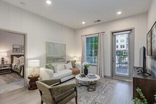 District 757 in Norfolk, VA - Building Photo