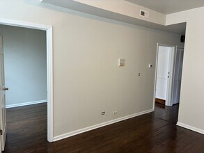 1235 S Kolin Ave in Chicago, IL - Building Photo - Building Photo