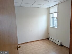 1545 W Passyunk Ave in Philadelphia, PA - Building Photo