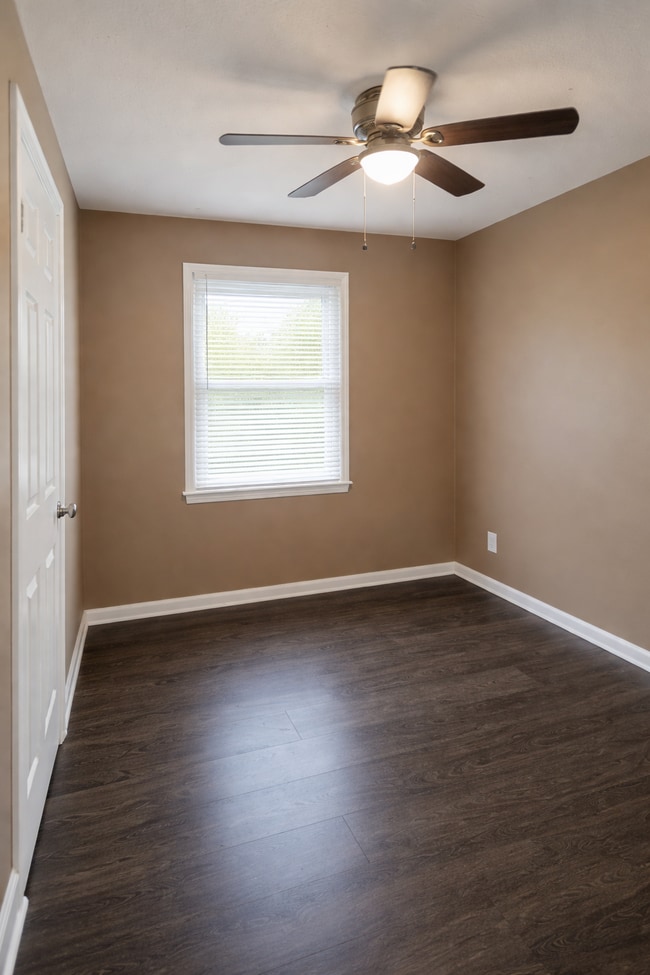 1313 County Home Rd in Conover, NC - Building Photo - Building Photo