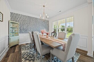 2425 Chinkapin Ct in Gastonia, NC - Foto de edificio - Building Photo