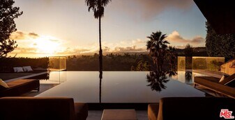 1663 Summitridge Dr in Beverly Hills, CA - Building Photo