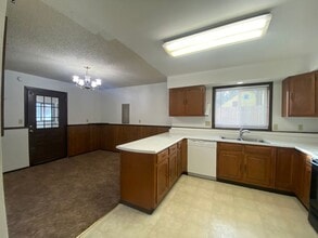 223-225 N 3rd St in Cheney, WA - Building Photo - Building Photo