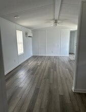 4 Pin Oak Ln in Hazlehurst, GA - Building Photo - Building Photo