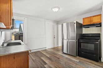 7 George St in Torrington, CT - Building Photo - Building Photo