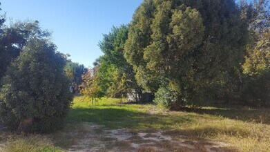 724 Berkshire Rd in Daytona Beach, FL - Building Photo - Building Photo