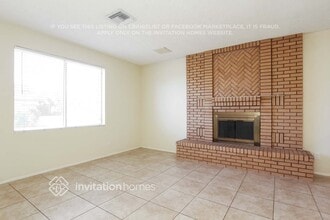 17007 N 49th Ave in Glendale, AZ - Foto de edificio - Building Photo