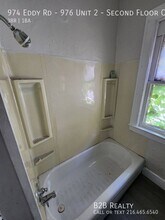 974 Eddy Rd in Cleveland, OH - Building Photo - Building Photo