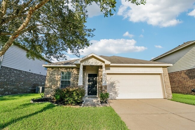 property at 7 Nathaniel Springs Dr