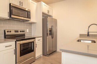 109 N 63rd St in Philadelphia, PA - Building Photo - Building Photo