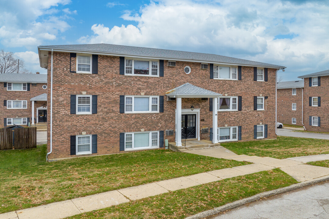 Decatur Flats Apartments in Decatur, IL - Building Photo