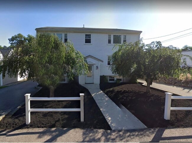 60 Bates Ave