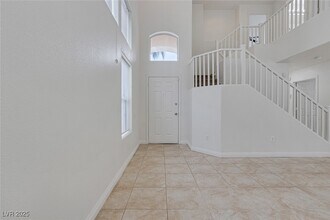 9861 Ashton Pines Ct in Las Vegas, NV - Building Photo - Building Photo