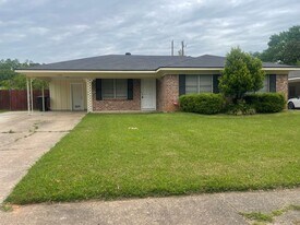 346 Wayne Dr in Shreveport, LA - Building Photo