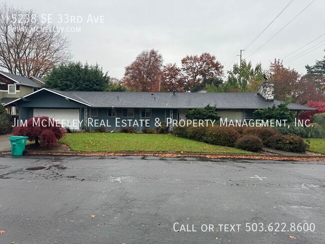 property at 5238 SE 33rd Ave