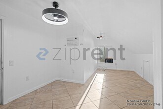 1323 Monterey Ave in Modesto, CA - Building Photo - Building Photo