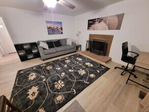 967 Lacon Dr in Newport News, VA - Building Photo - Building Photo