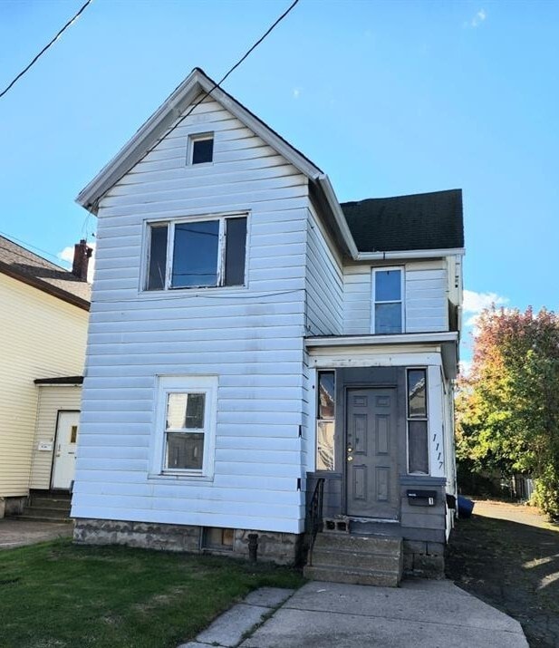 1117 E 9th St, Unit 2, Unit 2