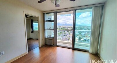 94-979-979 Kau'Olu Pl in Waipahu, HI - Building Photo - Building Photo
