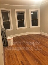 27 Grant Ave in Belmont, MA - Foto de edificio - Building Photo