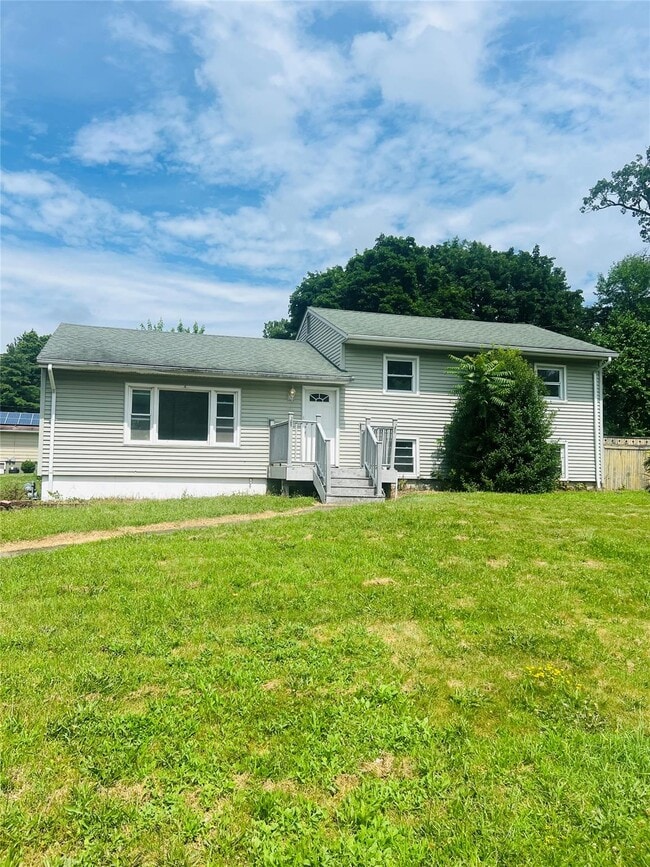 property at 35 Hudson Dr