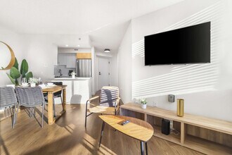 801 15th St S in Arlington, VA - Building Photo - Building Photo