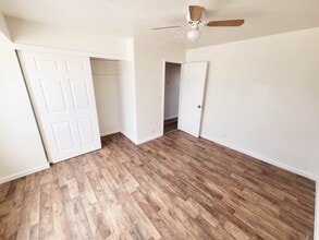 5030 W 6515 S, Unit Main in West Jordan, UT - Building Photo - Building Photo