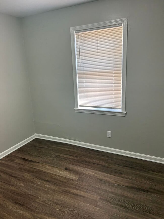 3052 Curtis St in Memphis, TN - Building Photo - Building Photo