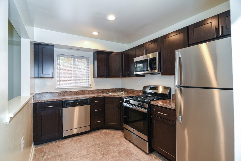 Abbey Square Apartments Catonsville, MD Apartments For Rent