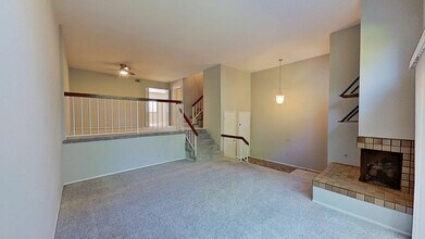 4 Morning Star in Irvine, CA - Building Photo - Building Photo