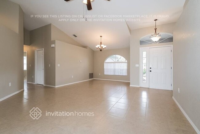 3437 Silver Meadow Way in Plant City, FL - Building Photo - Building Photo