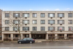 6060 N Ridge Ave in Chicago, IL - Building Photo