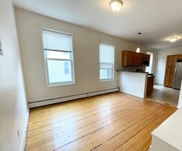 52 Delle Ave, Unit #2 in Boston, MA - Building Photo - Building Photo