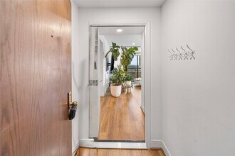 14 Greenway Plz in Houston, TX - Building Photo - Building Photo