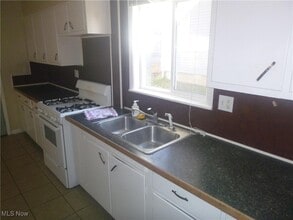 837 McKinley Ave in Akron, OH - Building Photo - Building Photo