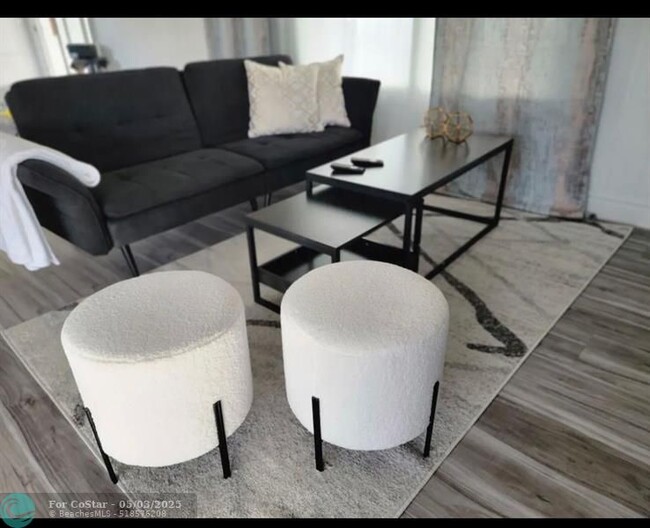 property at 2231 SW 52nd St