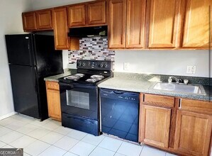 1802 Lee St in Decatur, GA - Building Photo - Building Photo