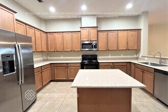 3484 Tumbling River Dr in Clermont, FL - Foto de edificio - Building Photo