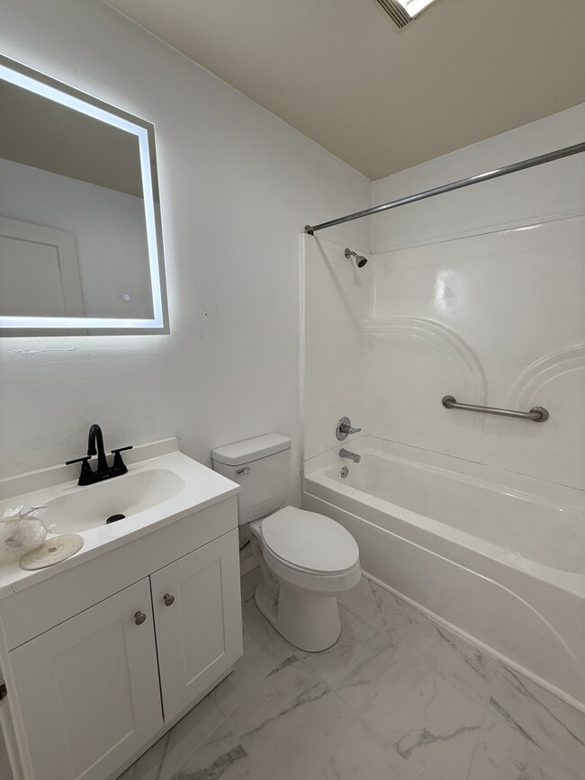 103 Edwards St in Beckley, WV - Building Photo - Building Photo